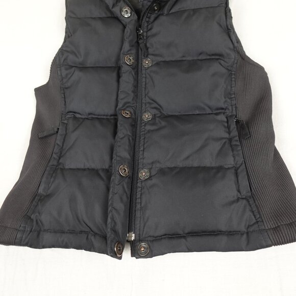 GAP Down Puffer Vest Women's XS Stretchy Ribbed Sides Outdoor Casual - Picture 5 of 8